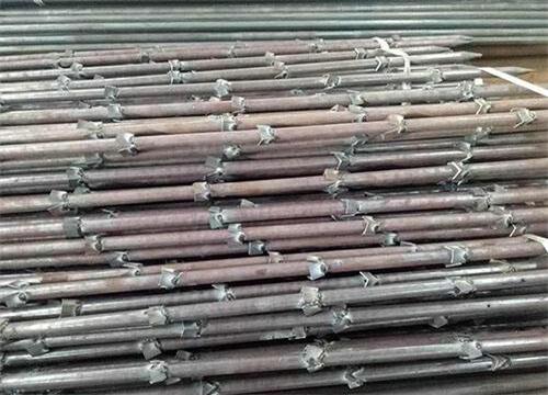 余庆隧道钢花管